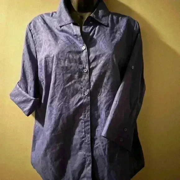 Croft & Barrow Sz Petite PL Navy Blue Collar and Button Roll Sleeve Blouse - Picture 4 of 4